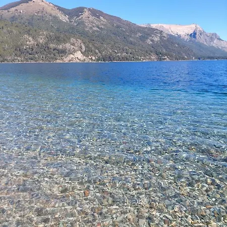 Cabañas Villa Labrador con costa de lago San Carlos de Bariloche Exterior foto